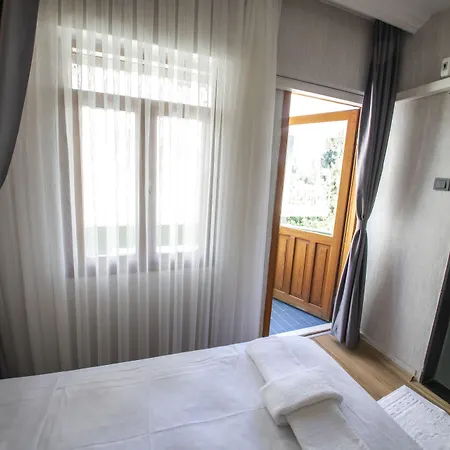 Ξενοδοχείο Mekan 3*